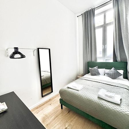 Heaven Homes - Privatzimmer Mit Bad Im Herzen Von Duesseldorf Exterior photo